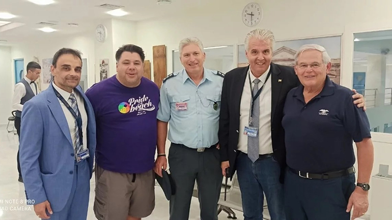 Αιχμές του Μητροπολίτη Αλεξανδρούπολης για την «ανέμελη ενδυμασία» του Αμερικανού πρέσβη