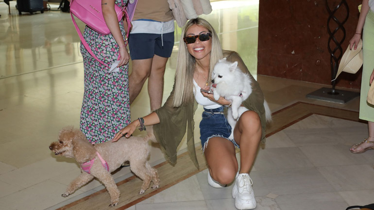 Νικολέτα Σερέτη: Διακοπές στη Ρόδο για τη διάσημη κτηνίατρο – Φωτογραφίες