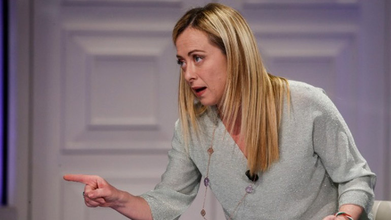 Μελόνι: Aνορεξία και βουλιμία είναι «συμπεριφορές που δεν σέβονται τους κανόνες της κοινωνίας μας»