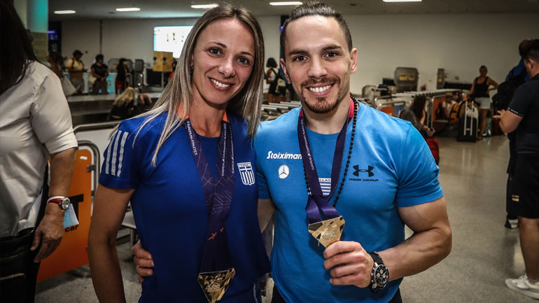 Επέστρεψαν στην Αθήνα οι θριαμβευτές του Μονάχου Αντιγόνη Ντρισμπιώτη και Λευτέρης Πετρούνιας!