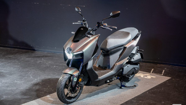 Το νέο scooter της SYM με το περίεργο όνομα και τη φουτουριστική εμφάνιση