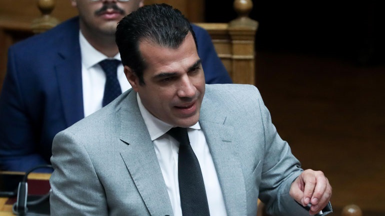 Πλεύρης: Θα εξετάσουμε επέκταση της υποχρεωτικότητας της μάσκας αν χρειαστεί