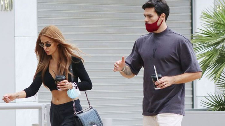 Ελένη Φουρέιρα: Το φιλί στον Αλμπέρτο Μποτία μετά τις φήμες εγκυμοσύνης