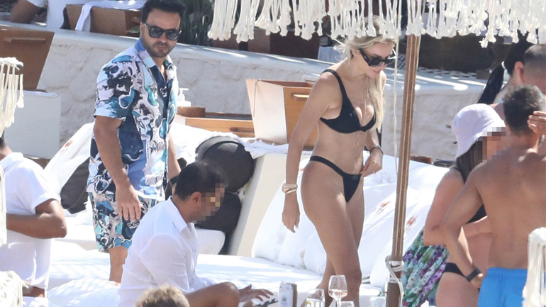 Luis Fonsi: Βουτιές με τη σύζυγό του Agueda Lopez στη Μύκονο