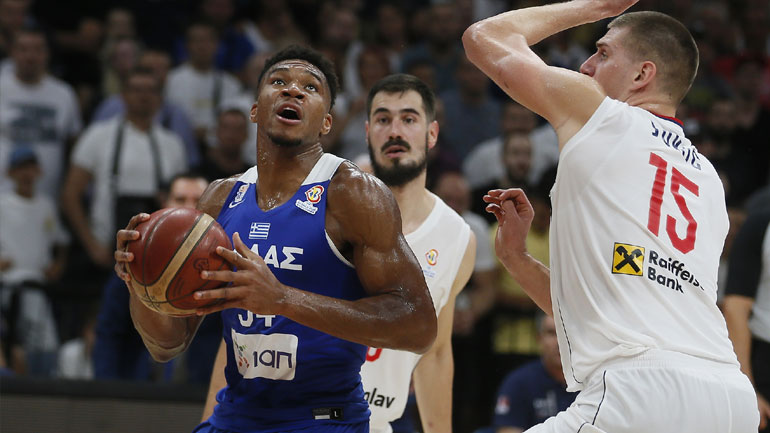 Λύγισε στην παράταση με 100-94 η Εθνική μας απέναντι στη Σερβία