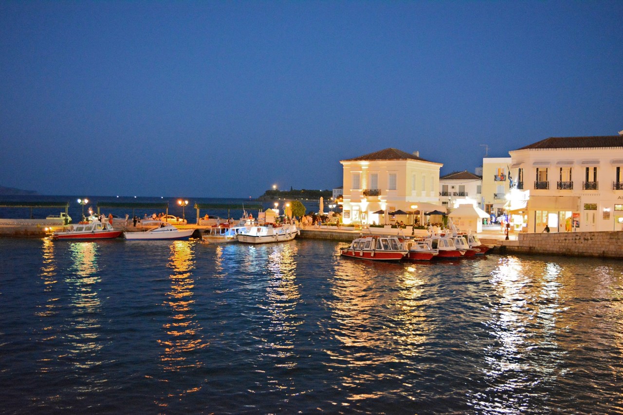 Σπέτσες - Ντάπια