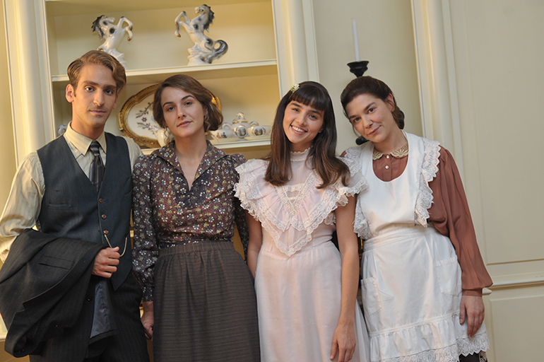 Γκαλ Ρομπίσα (Δαβίδ), Ηλέκτρα Μπαρούτα, Χριστίνα Μαθιουλάκη (Ραχήλ), Νικολέτα Χαρατζόγλου (Μαρίνα)