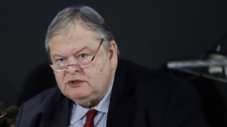 Απάντηση του Ευ. Βενιζέλου στις αναφορές του πρωθυπουργού κατά την ομιλία του στη Βουλή