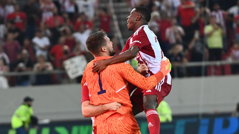 Στους ομίλους του Europa League με ήρωα τον Βατσλίκ o Ολυμπιακός, 3-1 τον Απόλλωνα Λεμεσού στα πέναλτι!