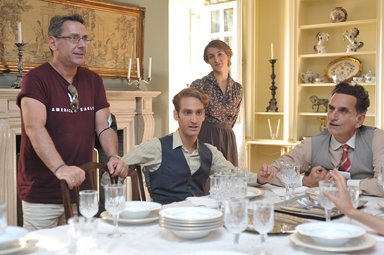 Ο σκηνοθέτης Γιώργος Γκικαπέππας, Γκαλ Ρομπίσα (Δαβίδ), Ηλέκτρα Μπαρούτα (Ματίλντα), Νίκος Ψαρράς (Μωής Κοέν)