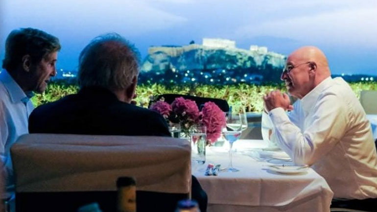 Δείπνο Δένδια με τον Ειδικό Απεσταλμένο των ΗΠΑ για το κλίμα Τζον Κέρι