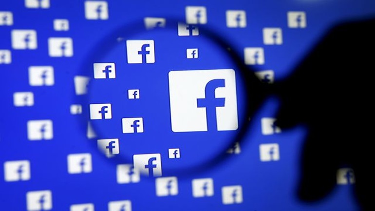 Σκάνδαλο Cambridge Analytica: Η Facebook ενημερώνει τη δικαιοσύνη των ΗΠΑ πως έκλεισε κατ’ αρχήν συμφωνία