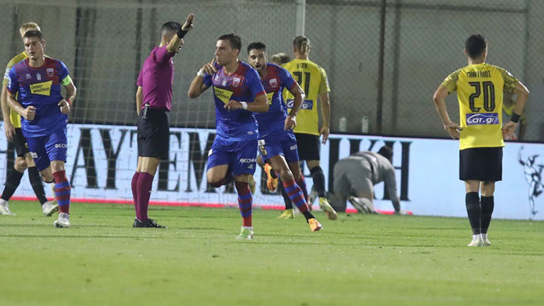 Γιατί η  ΑΕΚ έχασε το ματς από τα αποδυτήρια…