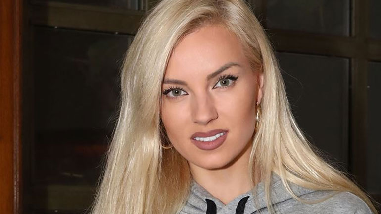 Τζούλια Νόβα: «Έλεγε ότι είμαι από την Ουκρανία, άρα ελευθερίων ηθών, έκανε τα πάντα για να μας χωρίσει»