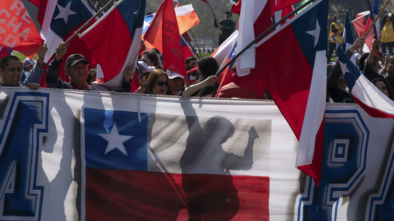 Χιλή: Επεισόδια μεταξύ υποστηρικτών και πολέμιων του νέου Συντάγματος