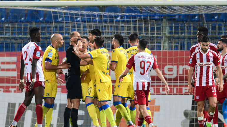 Στραβοπάτησε (0-0) ο Ολυμπιακός στην Τρίπολη, φωνάζει ο Αστέρας για το γκολ που του ακυρώθηκε!