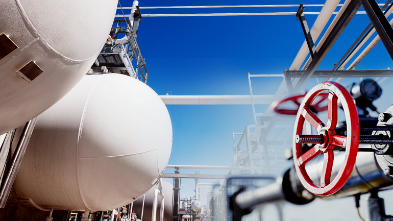 Γεμίζουν οι δεξαμενές φυσικού αερίου στην Κεντρική Ευρώπη