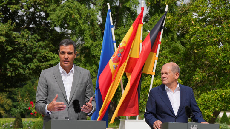 Γερμανία: Σολτς και Σάντσεθ συμφωνούν στη σύνδεση της Ιβηρικής Χερσονήσου με το ευρωπαϊκό δίκτυο ενέργειας