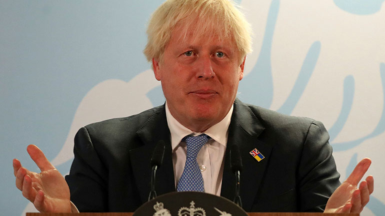 Μπ. Τζόνσον: Από τον πόλεμο στην Ουκρανία θα προκύψει κάτι θετικό