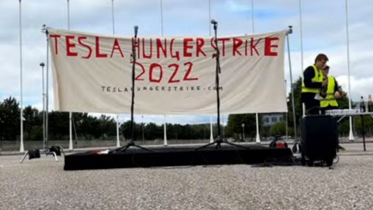 Απίστευτο και όμως αληθινό – Ιδιοκτήτες Tesla κάνουν απεργία πείνας για να τους ακούσει ο Elon Musk