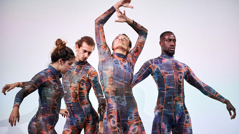 Fall into Place: Η επετειακή έκδοση του 15ου Arc For Dance Festival απο-/γειώνεται