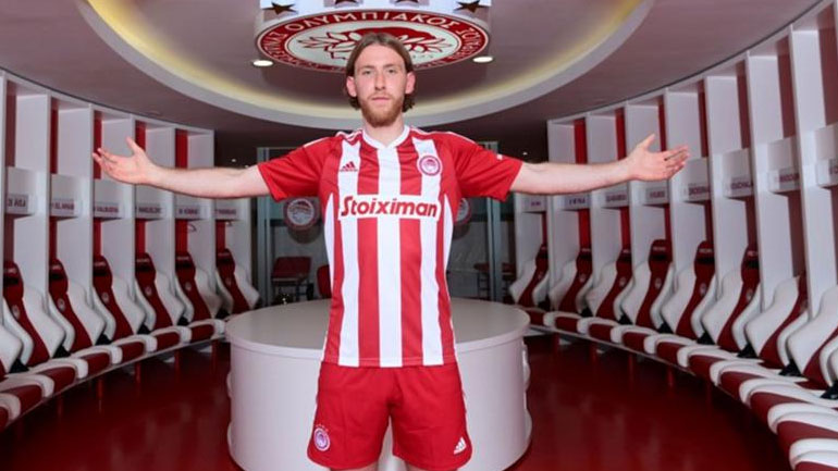 Ολυμπιακός: Στα «ερυθρόλευκα» και ο Μπόουλερ