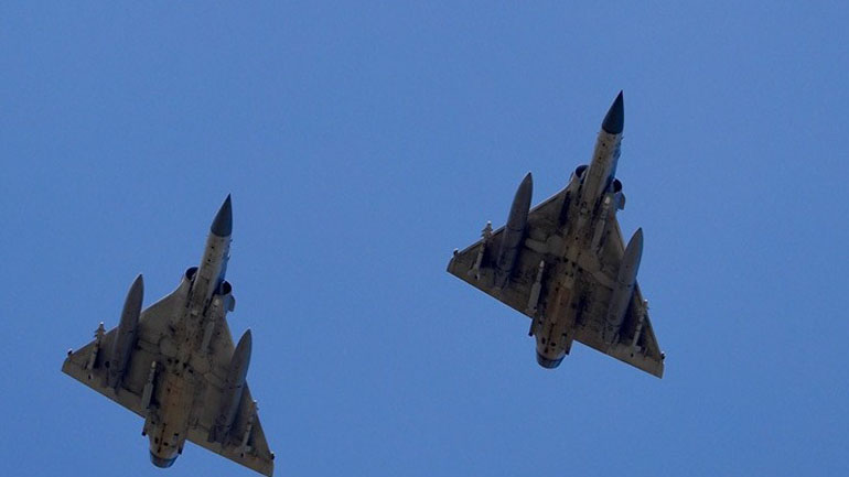 Δύο κινεζικά μαχητικά αεροσκάφη διέσχισαν τη μέση γραμμή του Στενού της Ταϊβάν