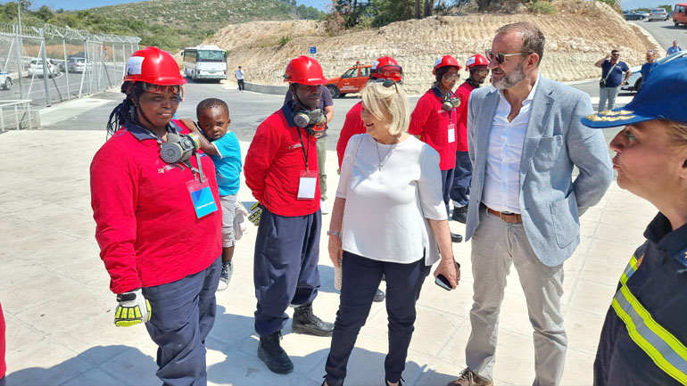 Στη Σάμο η πρώτη ομάδα προσφύγων που εκπαιδεύτηκαν στην αντιμετώπιση εκτάκτων αναγκών