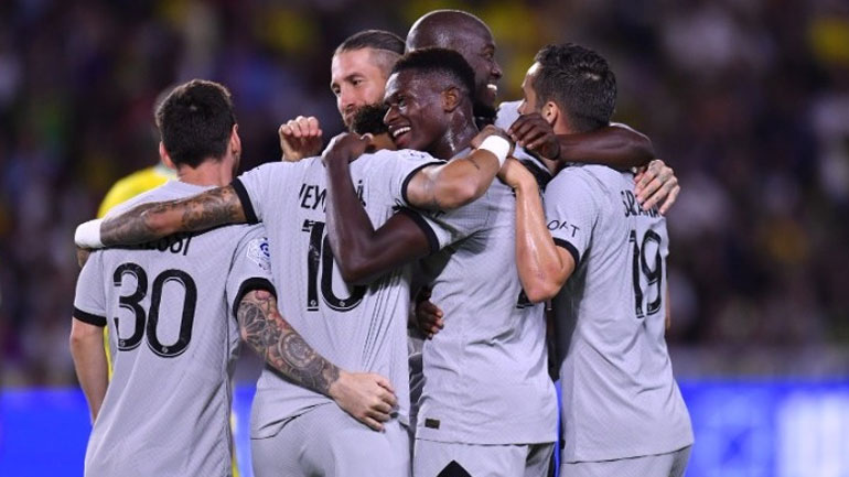 Μέσι και Μπαπέ «καθάρισαν» στο «Μποζουάρ»