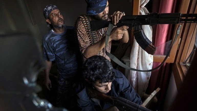 Νέες μάχες σε προάστιο της πρωτεύουσας της Λιβύης