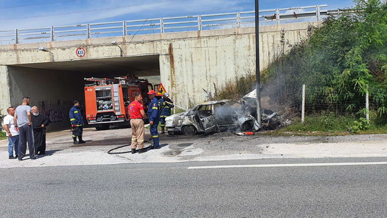 Κοζάνη: Τροχαίο ατύχημα με σύγκρουση δυο ΙΧ αυτοκινήτων