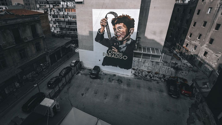 «Σινεμά, ο Παράδεισος» και Ένιο Μορικόνε σε κοινή θέα στα Άνω Λαδάδικα