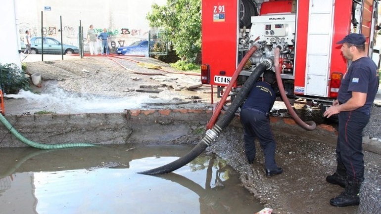 Πυροσβεστική: Συνολικά 560 κλήσεις στο Κέντρο Επιχειρήσεων κατά την εκδήλωση ισχυρών βροχοπτώσεων, σε Μακεδονία και Θεσσαλία
