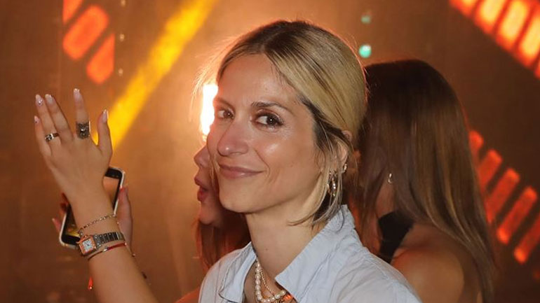 Ξεσπά η Σοφία Καρβέλα: «Πρώτον μου χρεώνεις μια αρρώστια την οποία δεν έχω…»