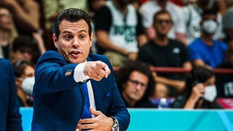 Ιτούδης: «Ευλογημένος που δουλεύω με τον Παπανικολάου»