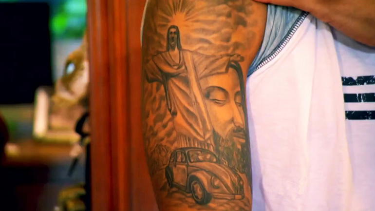 Ποιο αυτοκίνητο έχει τατουάζ στο χέρι του ο Μαρσέλο; Η όμορφη ιστορία του