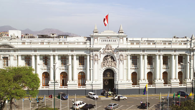 Περού: Η πρόεδρος του Κογκρέσου παύθηκε μετά την αποκάλυψη ηχογραφημένης συνομιλίας της