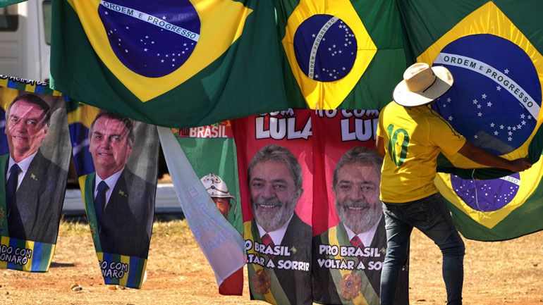 Βραζιλία:  Αυξήθηκε το προβάδισμα του Λούλα έναντι του Μπολσονάρου
