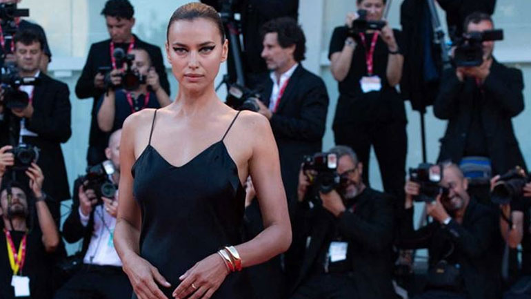 Irina Shayk: Στο Φεστιβάλ Βενετίας με graphic eyeliner look