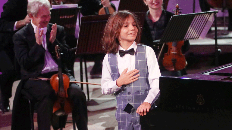 Ο νέος «Μότσαρτ» είναι Έλληνας, 9 ετών, και θα βραβευθεί στο Βατικανό από τα Διεθνή Βραβεία Sciacca!