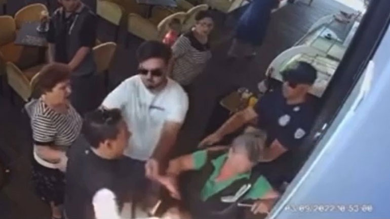 Καβάλα: Άγριο ξύλο σε καφετέρια επειδή… άργησε να πάει η παραγγελία