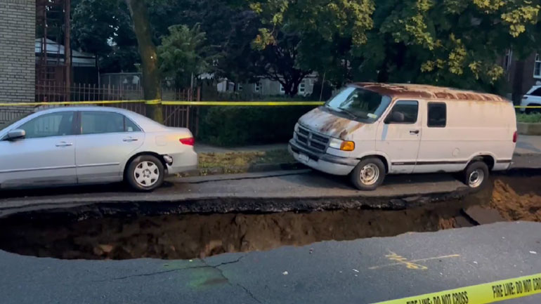 Τώρα με βλέπεις ! Τώρα δεν με βλέπεις
