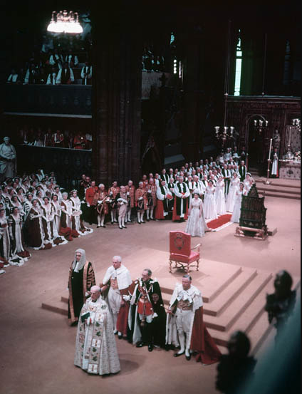 Η ενθρόνιση της Ελισάβετ Β'