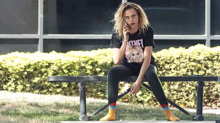 Κάρα Ντελεβίν: Ανησυχία για την αλλοπρόσαλλη συμπεριφορά του supermodel