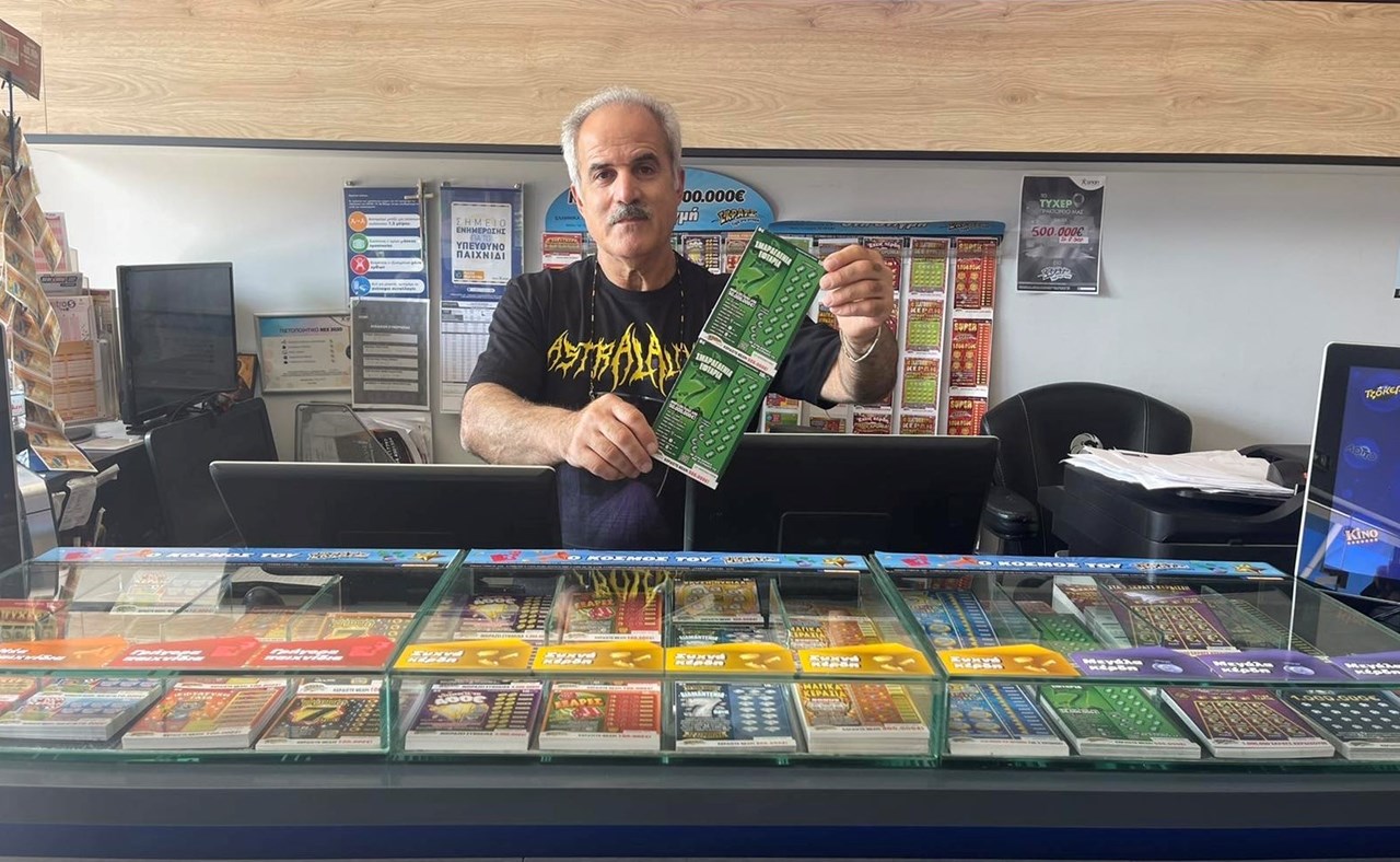 Αργύρης Παπαδόπουλος, υπάλληλος του τυχερού καταστήματος ΟΠΑΠ στη Θεσσαλονίκη