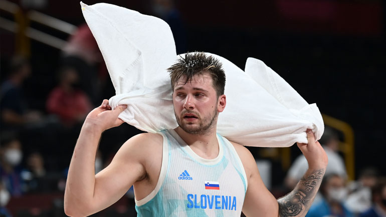 «Πάγωσαν» στην Εθνική Σλοβενίας με τον Ντόντσιτς – Τραυματίστηκε στην προπόνηση