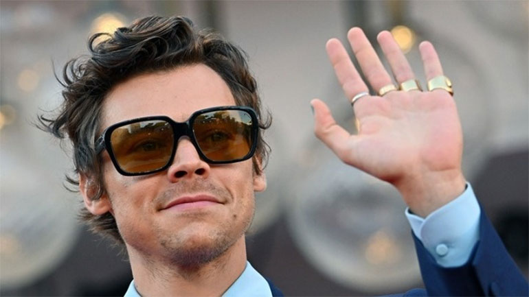 Ο Χάρις Στάιλς παρέλαβε για πρώτη φορά βραβείο ερμηνείας