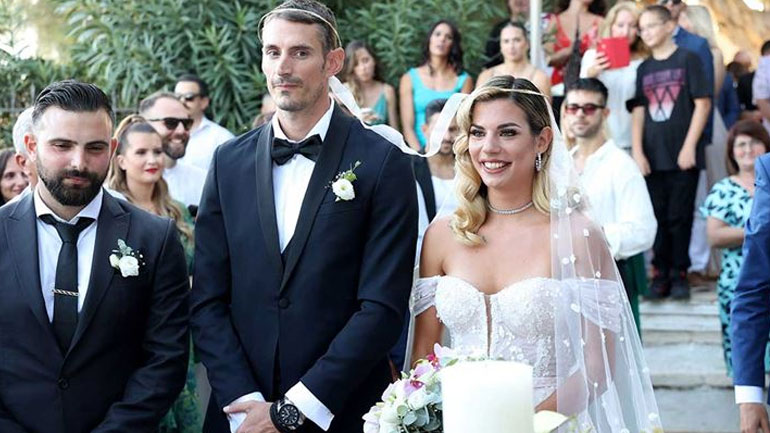 Σταυρούλα Χρυσαειδή: Παντρεύτηκε η πρώην παίκτρια του Survivor (φωτογραφίες)