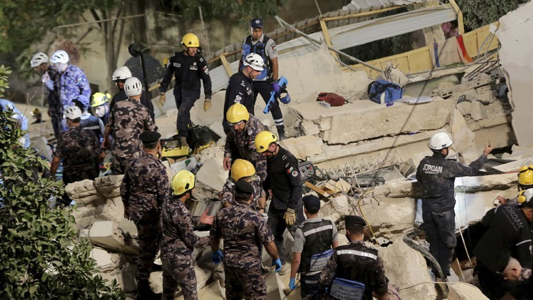 Ιορδανία: Στους οκτώ οι νεκροί από την κατάρρευση τετραώροφης πολυκατοικίας