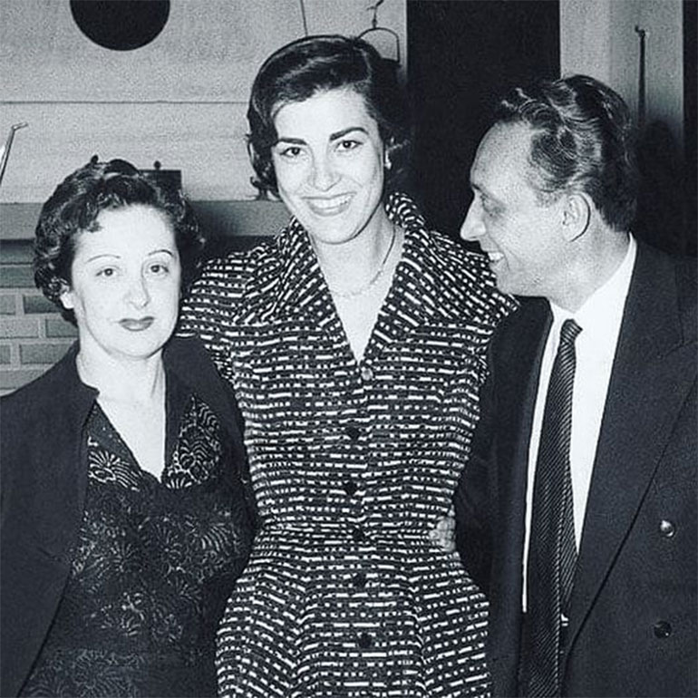 Η Ειρήνη Παππά με τον Φιλοποίμενα Φίνο και τη σύζυγο του Τζέλλα το 1961.